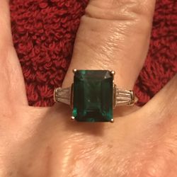 14k Green Garnet with clear Cz beautiful ring sized free