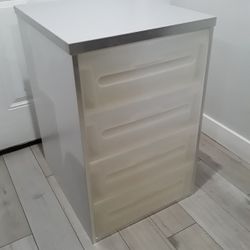 Big Plastic Drawers 20W X24L X 31H Inches 