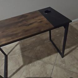 Desk Excellent Condition 