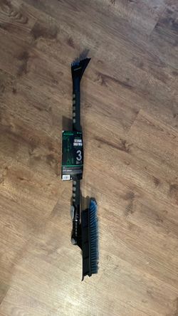 Extendable snow brush for car 15$