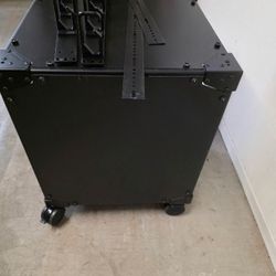 10U Rolling Rack Cabinet 