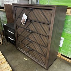 Bedroom Dresser, Drawer Chest