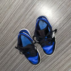 Jordan 1 Low ROYAL TOE