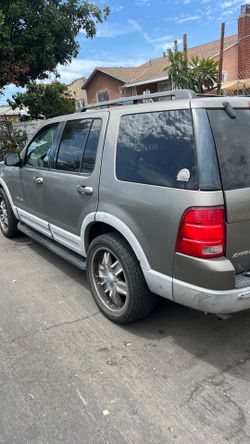 2003 Ford Explorer