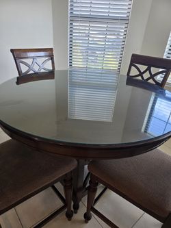 dinning table wood