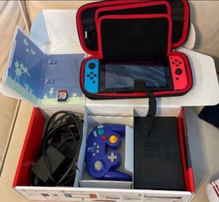 Am giving away Nitendo switch cuz I born new baby,to who first wish me on my cellphone number  513✍620✍4912