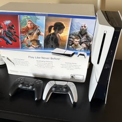PS5 SLIM 1TB 2 Controllers 