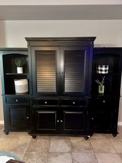 Distressed hutch