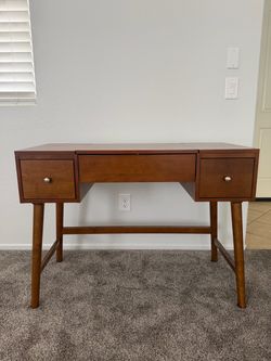 Makeup Vanity