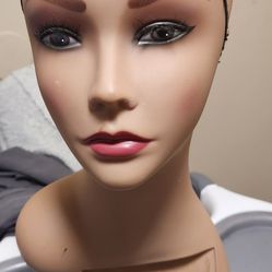 18 Mannequin Heads For Sale
