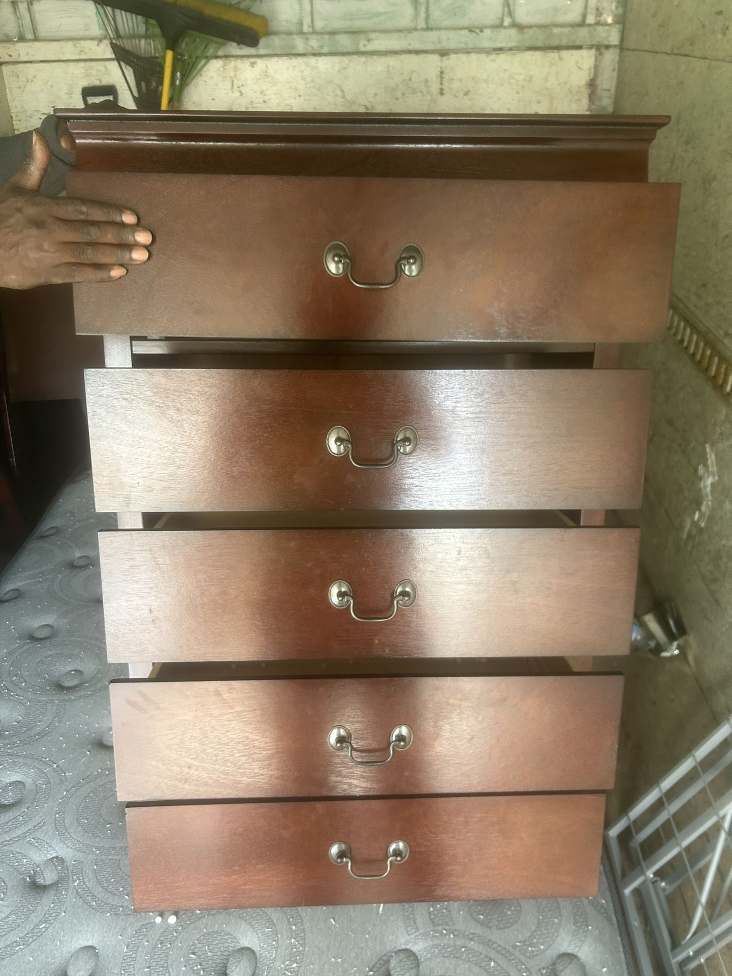 Queens Size Bed Set 300