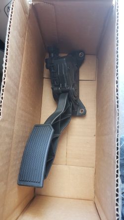 Sentra Pedal Part