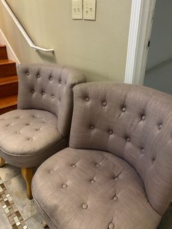 Set of 2 Tufted Accent Chairs