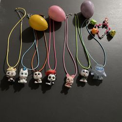 disney doorables necklaces !