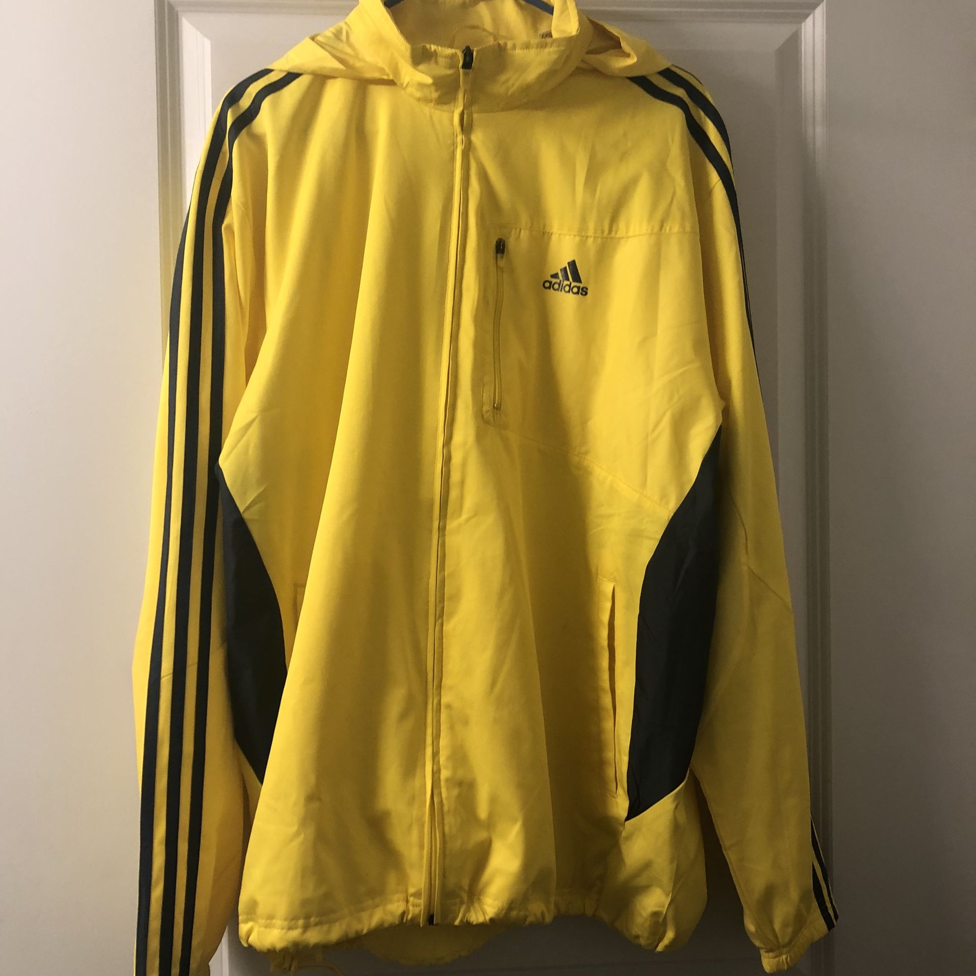 New men's windbreaker jacket ADIDAS, size XL