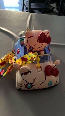 Hello kitty X chucky