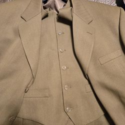 Men's Suit 