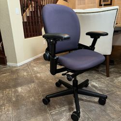 Beautiful And Comfortable Mia Steelcase Chair Is Great For Gaming Or Work Office