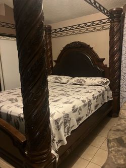 Cal king bedroom set