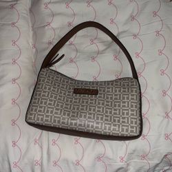 Tommy Hilfiger Shoulder Bag