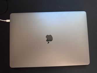 2019 MacBook Pro 15” • i7 • 16GB • 512GB SSD • $350 OBO