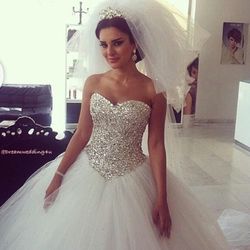 WEDDING DRESS FOR SALE