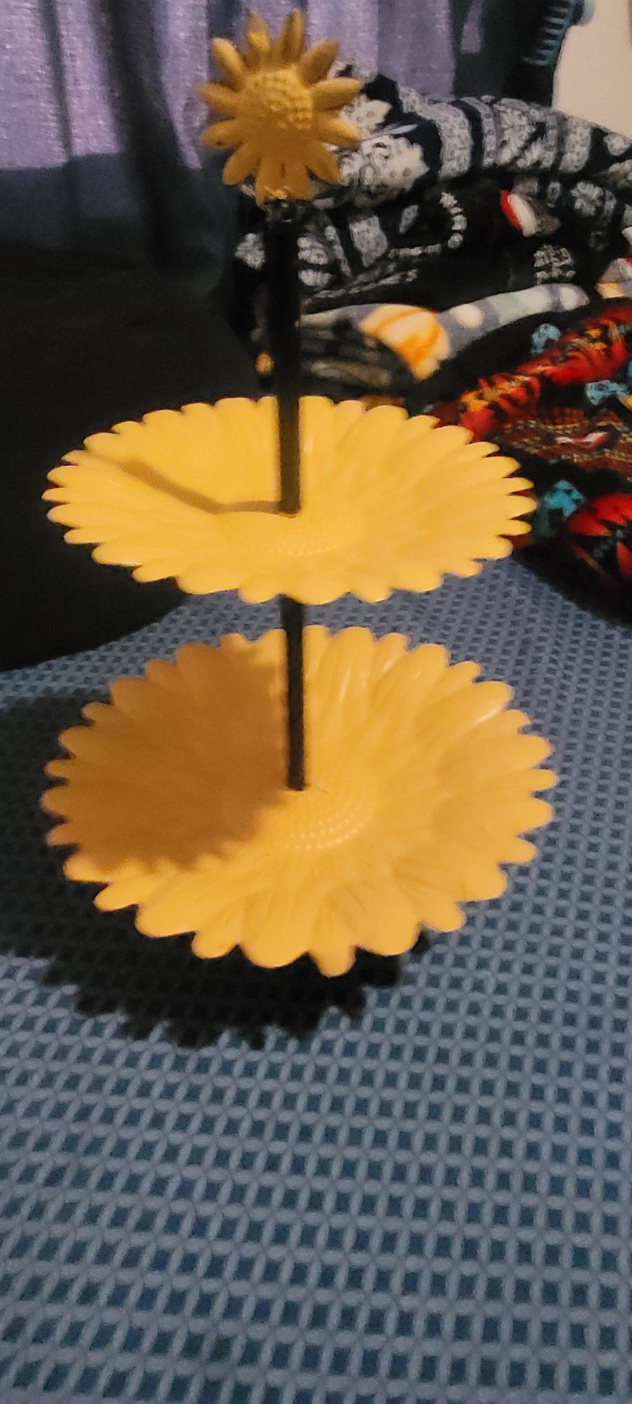 Two Tier Sunflower Piece