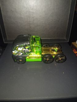 Hot Wheels2013 Speed Fleet No Trailer 
