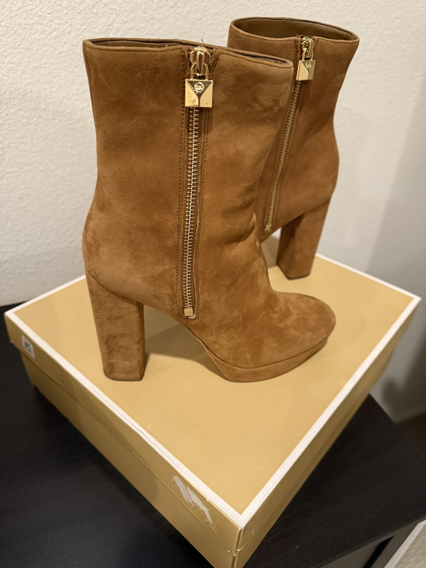 Michael Kors Boot
