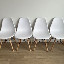 White Chair Set