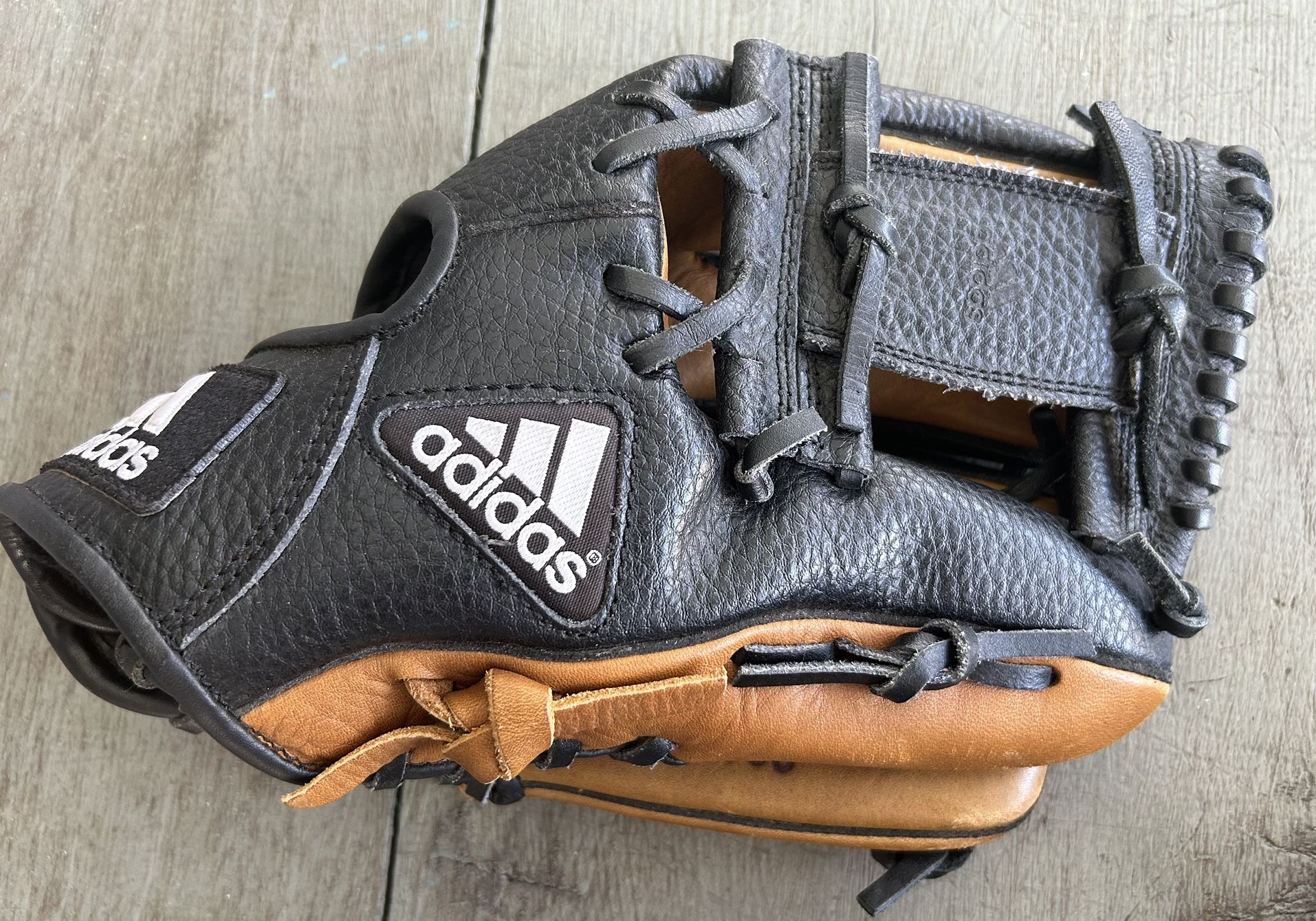 Adidas TR 1150 Adiprene 11.5" Youth Baseball Softball Glove Mitt Leather RHT Right Handed Thrower