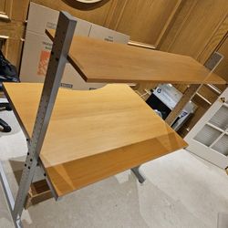 Free Desk & Table