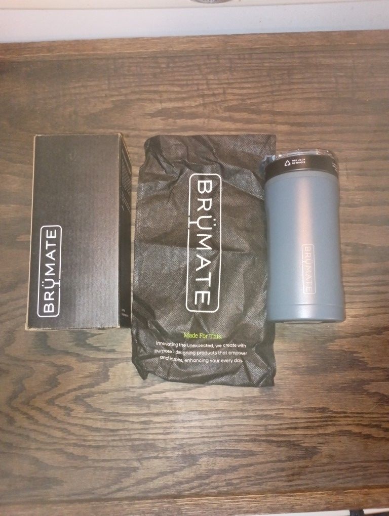 BRUMATE Can Cooler
