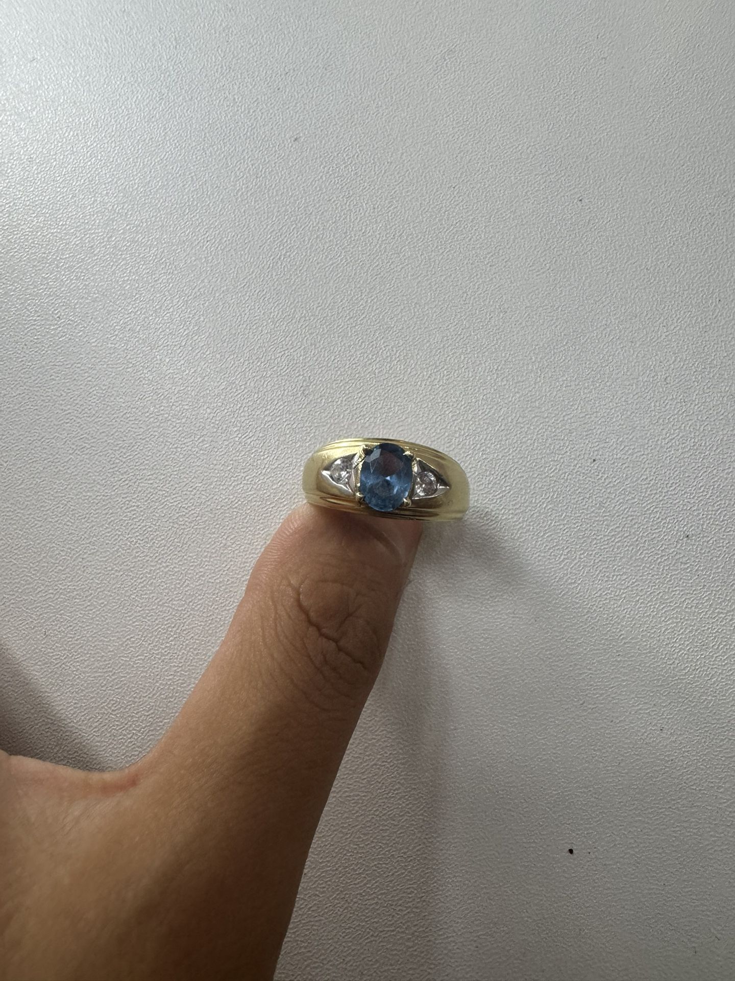 Gold 14k Ring with stone