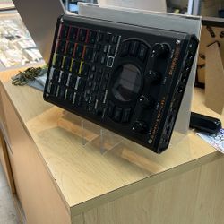 Roland SP-404MKII Creative Sampler And Effector 