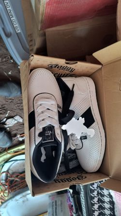 Doggy Biscuitz White Low-Top Sneakers