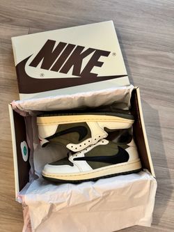 Size 6 women jordan 1 low