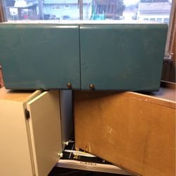 Upper Cabinets