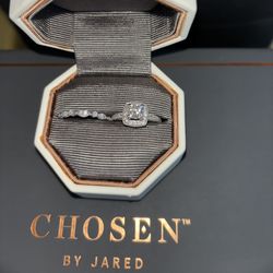 Engagement Ring & Wedding Band