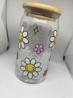 Smiling Daisy Glass Cup