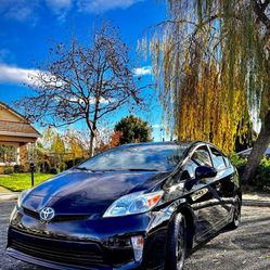 Toyota Prius 2013 Clean Title