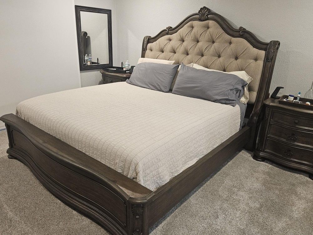 Bedroom Set