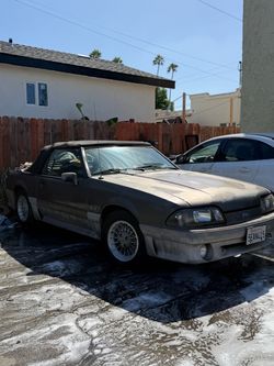 1990 Ford Mustang