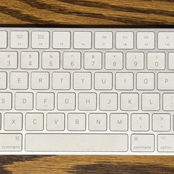 Apple Magic Keyboard
