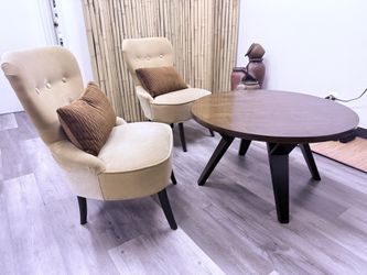 Living room set excellent condition
