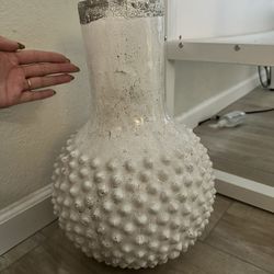 Decorative Pot 