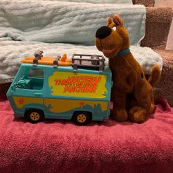 Scooby Doo And Mystery Machine Van 