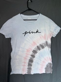 Pink spiral tee size large