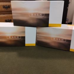 New In Box Raen Sunglasses For Women. 