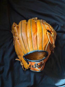 11.75 Soto Glove